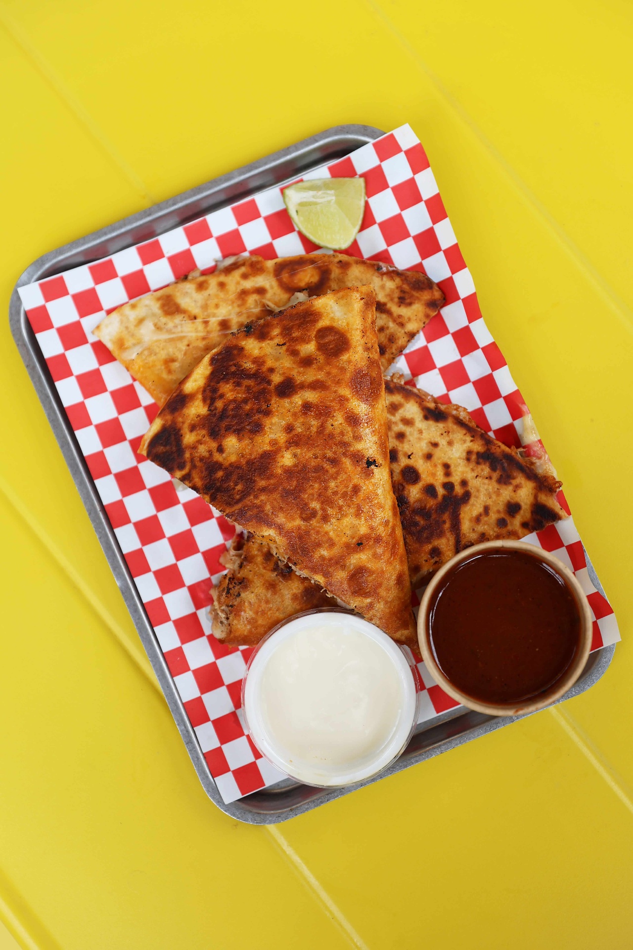 Crispy cheese edges, golden crust